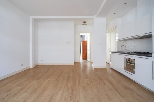For rent: Flat Van Diemenstraat in Den Haag