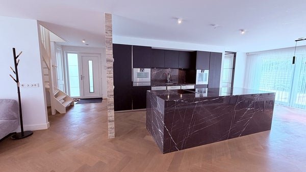 For rent: House Catharina van Renneslaan in Amstelveen