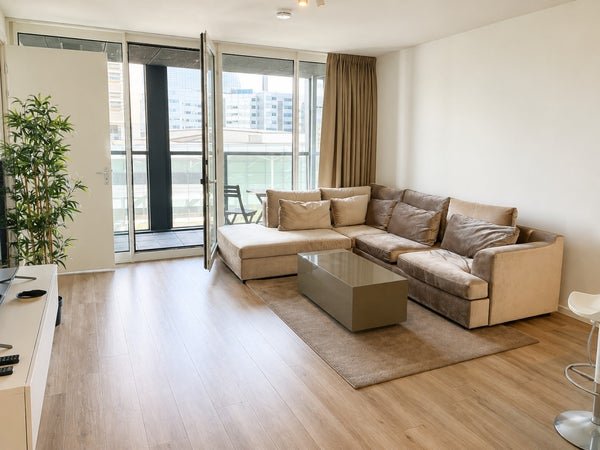 For rent: Flat Kruisplein in Rotterdam