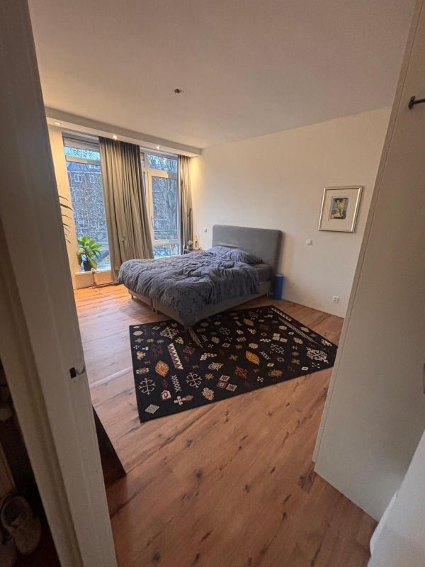 For rent: Flat Hoogstraat in Rotterdam