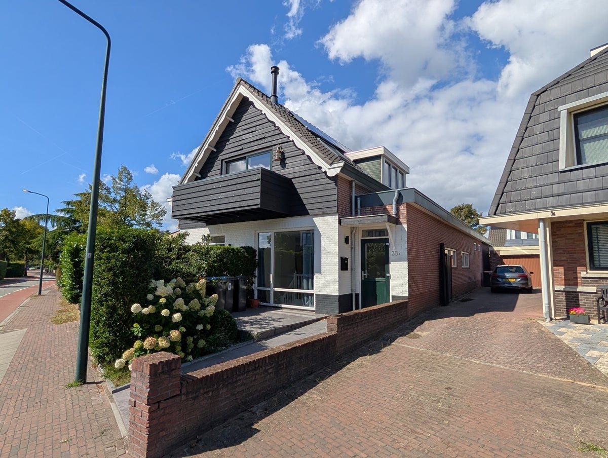 For rent: Flat Botterstraat 35 in Huizen