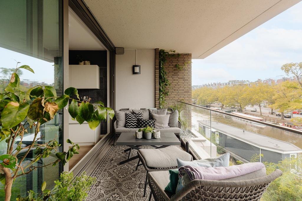For rent: Flat Groenmarktkade 34 in Amsterdam