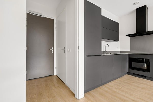 For rent: Flat Elizabeth Anscombestraat 557 in Amsterdam