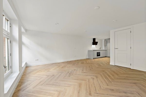 For rent: Flat Spuistraat 65 B in Den Haag