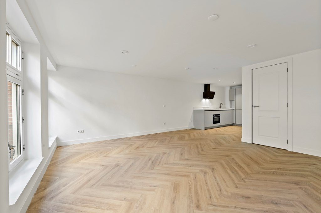For rent: Flat Spuistraat 65 B in Den Haag