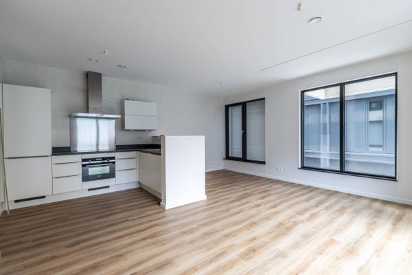 For rent: Flat ms. van Riemsdijkweg 66 in Amsterdam