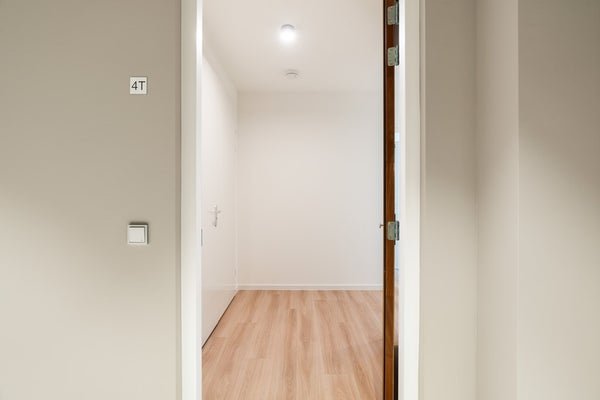 For rent: Flat Louis Couperusplein 4 T in Den Haag