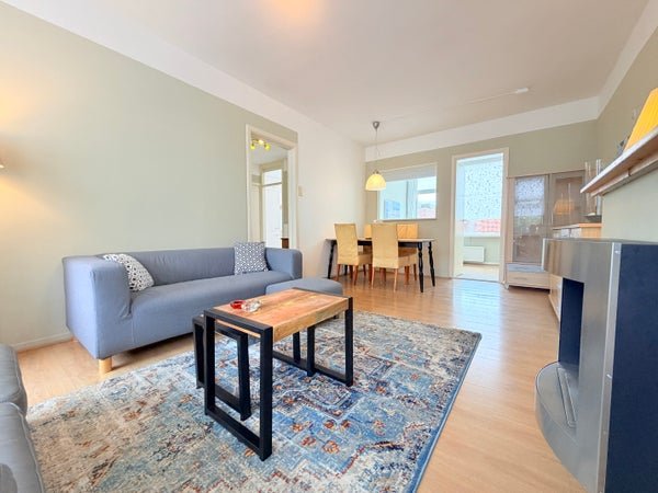 For rent: Flat Pluvierstraat 403 in Den Haag