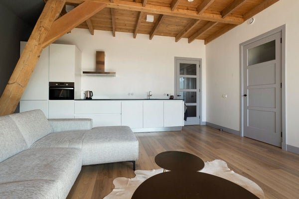 For rent: Flat Schiekade in Rotterdam