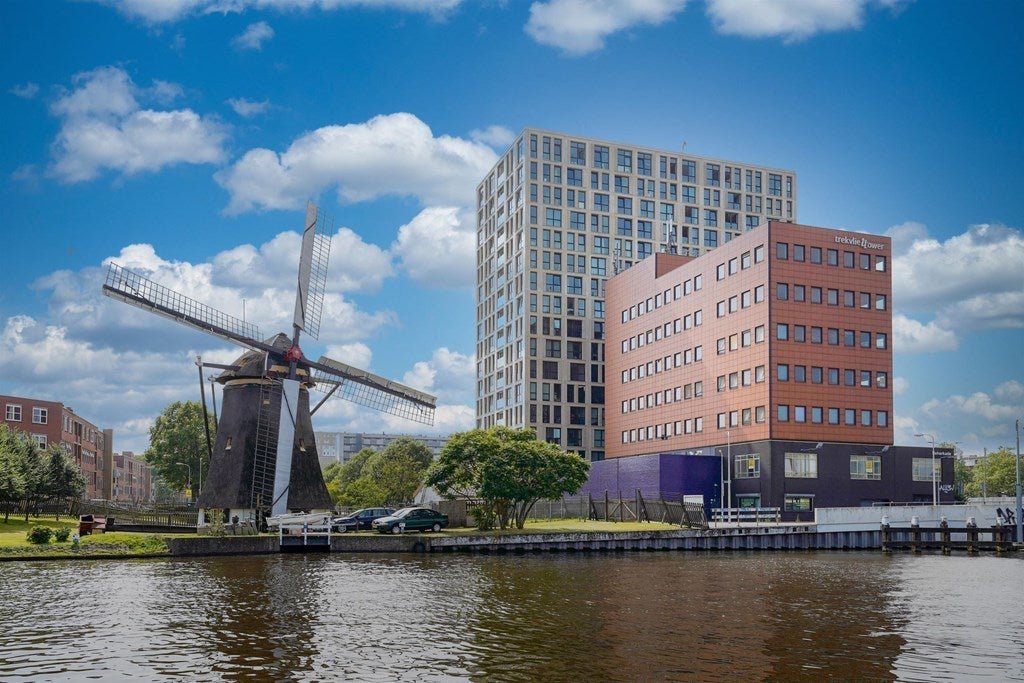 For rent: Flat Laakweg 28 E in Den Haag