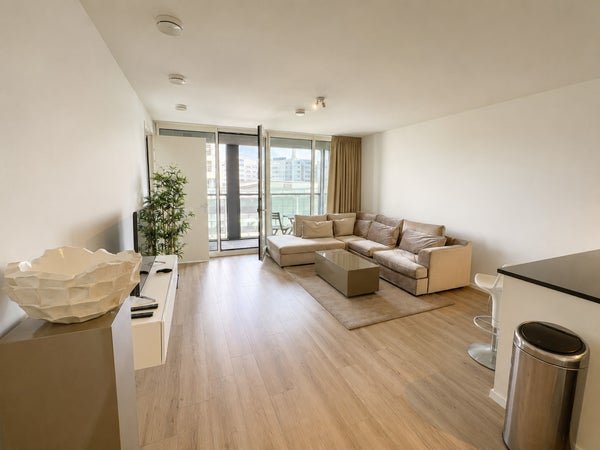 For rent: Flat Kruisplein in Rotterdam