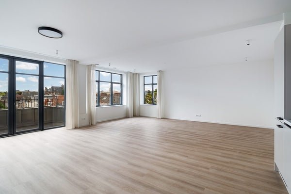 For rent: Flat Louis Couperusplein 4 R in Den Haag