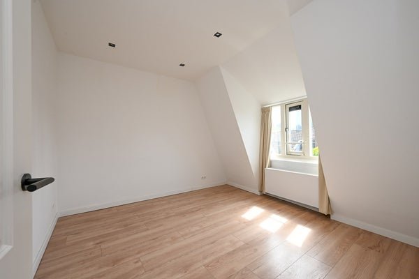 For rent: Room Hoevestraat in Rotterdam