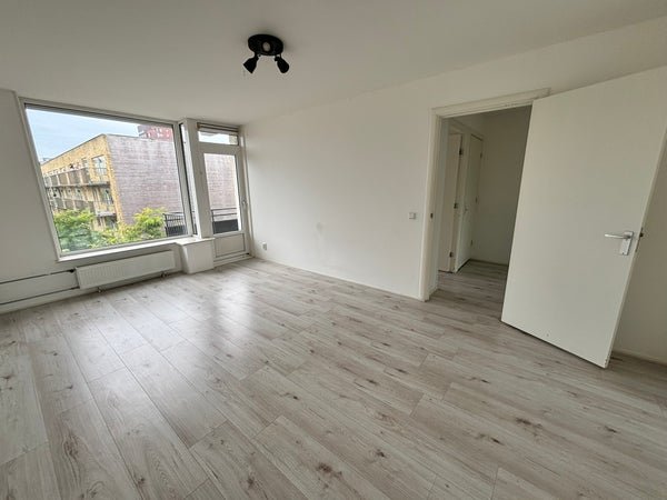 For rent: Flat Woutertje Pietersestraat 38 2 in Amsterdam