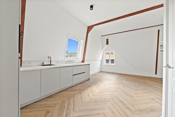 For rent: Flat Spuistraat 65 D in Den Haag