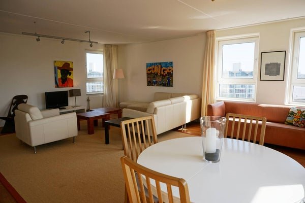 For rent: Flat Gevers Deynootweg in Den Haag