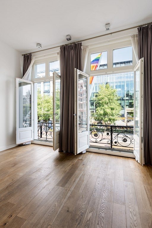 For rent: Flat Rokin 48 1 in Amsterdam