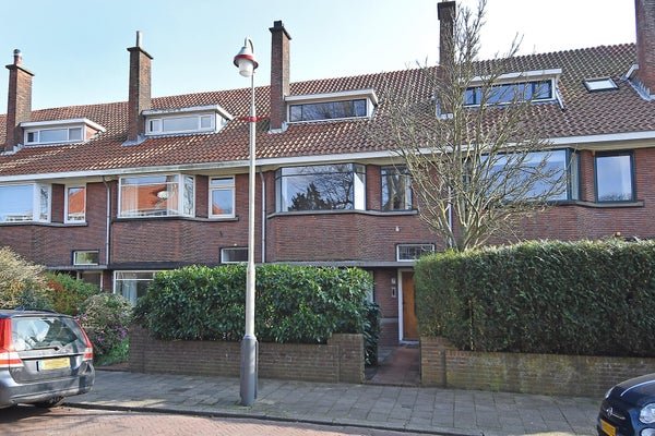 For rent: House De Mildestraat 25 in Den Haag