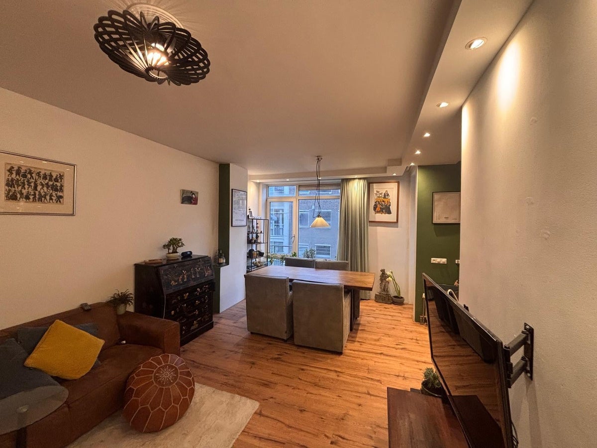 For rent: Flat Hoogstraat in Rotterdam